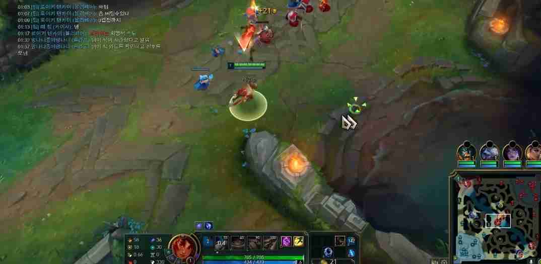 英雄联盟中单岩雀出什么装备