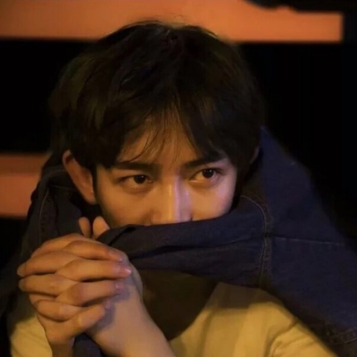 抖音最火男生頭像傷感