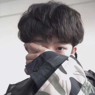 抖音最火男生頭像傷感